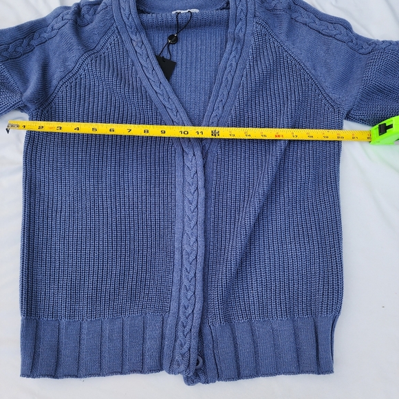 Gianni Bini Womens Medium Cable Knit Cardigan Sweater Set NWT - Picture 2 of 16